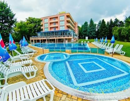 Gloria, private accommodation in city St Constantine and Helena, Bulgaria